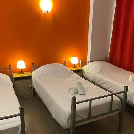 Hotel- Restaurant Le Saint Quentin Kültér fotó